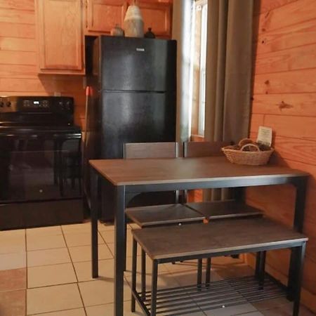 The Cave At Shady Woods - 1 Bedroom Studio - Walk To Downtown! Gatlinburg Exterior photo